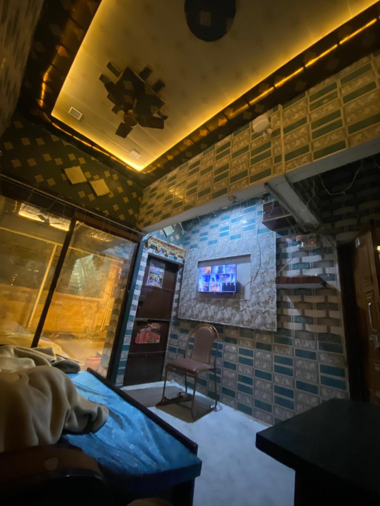 Radha Kunj Sewa Dham Guest house Vrindavan